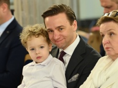 W kwestii polityki demograficznej potrzebujemy realnego programu, determinacji i wiary w sukces