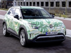 VW ID. Cross: CENA od ok. 28 000 euro, w Polsce wychodzi nam od 123 800 złotych. Dla baterii 38,5 (37) kWh?