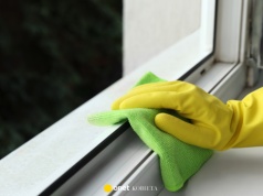 Tak pozbędziesz się pożółkłych ram okiennych. Wystarczą dwa psiknięcia