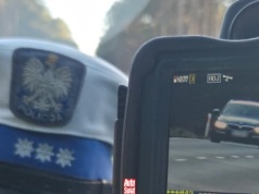 Nowe przepisy działają. Tylu kierowców traci prawa jazdy za prędkość poza obszarem zabudowanym