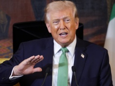 Trump rozważa "wygaszanie" operacji wojskowej przeciwko Iranowi. Rynki reagują na niepewność