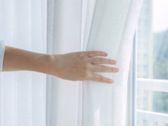 Dodaj do firanek podczas prania. Będą idealnie gładkie bez prasowania