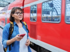 Koniec autobusów zastępczych. Niemiecka kolej każe pasażerom jeździć na rowerach
