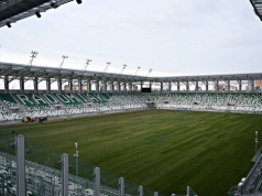 Murawa przy Struga czeka na mecz reprezentacji Polski i kolejne ligowe mecze Radomiaka