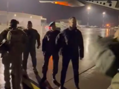 Polscy żołnierze ewakuowani z Iraku wylądowali w Balicach (Video)