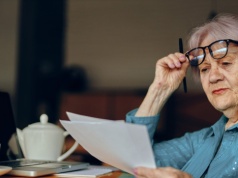 ZUS podnosi wypłaty. Ten rocznik zyska 366,68 zł miesięcznie bez wniosku