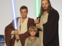 Mąż wrócił do "Star Wars", a synowie wciągnęli się po uszy. Zbliżyli się jak nigdy