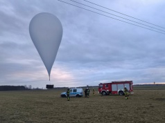 Balony przemytnicze pod Łomżą. Wezwano strażaków