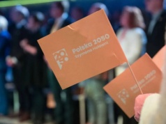 Polska 2050 zmieniła nazwę - na Polska 2050. Są już pierwsze kpiny ze strony koalicjantów