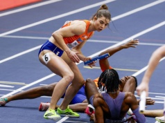 Stracili medal w wielkim chaosie. Biegła bez buta i z dużą raną na brzuchu