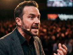 „On mówi tak, że chcę go słuchać”. To nie kwestia idealnej mowy