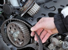 Wymiana rozrządu w silniku Fiat 1.2 (188A400) – na co uważać przy braku  blokad?