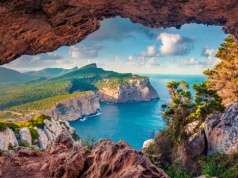 Co za cena 😱 Wycieczka na Sardynię za 469 PLN 😍🇮🇹 Loty do Alghero i noclegi w hotelu z basenem 🔥