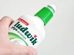 Kultowy polski płyn do naczyń. Wynalazek z lat 60. wciąż w czołówce sprzedaży