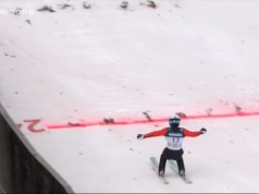 Kosmiczne loty w Vikersund! Rekord za rekordem, a tu nagły koniec