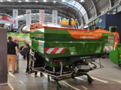 Ten rozsiewacz myśli za rolnika. Amazone ZA-TS 2026 z AI zmienia zasady gry