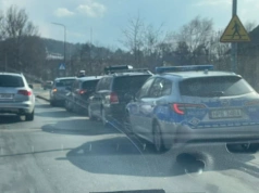 Utrudnienia na ulicy Różyckiego. Zderzyły się trzy samochody