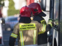 Tragiczny pożar na Mazowszu. Pod gruzami może być starsza osoba