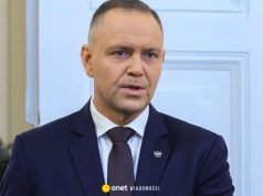 Kibice obrażali Karola Nawrockiego. Politolożka mówi o ewentualnych skutkach