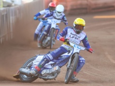 Żużel. Zwycięstwo Orła w sparingu z Unią. Parnicki i Zengota z dobrą drugą częścią zawodów