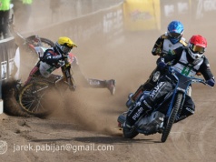 Żużel. Są wieści ze szpitala! Szostak ze złamaniem!