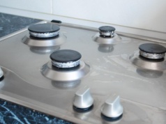 Jedna dobra decyzja i setki złotych w kieszeni. Wybierz odpowiednią płytę do swojej kuchni