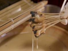 Serwują jedną potrawę od tysiąca lat. I wciąż mają klientów