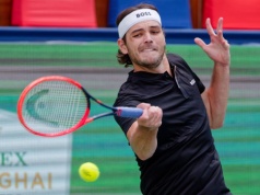 Faworyt gospodarzy pokonał rodaka. Pogromca Hurkacza zatrzymany