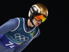 Wypadek Kacpra Tomasiaka na mamucim obiekcie w norweskim Vikersund. „Boli go kark. Musimy wiedzieć, czy nie odniósł żadnych poważniejszych obrażeń”