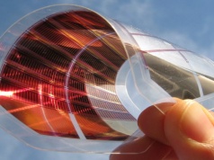 Chiny wygrywają wyścig o perowskity: Pekin powtarza scenariusz paneli krzemowych, Japonia szuka niszy