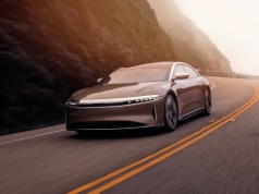 Elektryki na celowniku fiskusa. Koniec darmowej jazdy po drogach