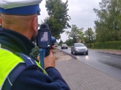 Bolesna zmiana. W pół miesiąca policja zatrzymała 1711 praw jazdy