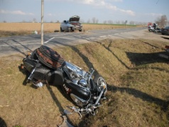 Groźny wypadek z udziałem motocyklisty