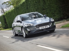 Silnik 1.0 Ecoboost vs 1.2 PureTech –  dlaczego jeden sprawia mniej  problemów?