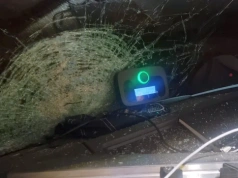 Wyrok za rzucanie kamieniami w ciężarówki: 3 dni zamknięcia i prace społeczne