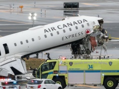 Świadek tragedii w USA: to wyglądało, jakby samolot został przecięty na pół