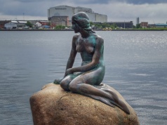 To najlepsze kierunki na podróż z dziećmi. Na pierwszym miejscu Dania, ale jest i polski akcent