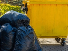 Koniec z workami na śmieci. Od 1 kwietnia odbiór bioodpadów już na nowych zasadach