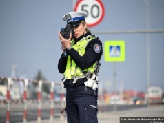 Brawura na drogach. Kierowcy stracili prawa jazdy za rażące przekroczenia prędkości