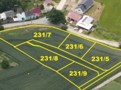 Cisza, natura i szybki dojazd do miasta. Pięć działek w Sieroszowie na sprzedaż