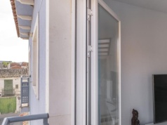 Bez klimatyzacji też się da skutecznie obniżyć temperaturę w mieszkaniu. Oto domowe sposoby