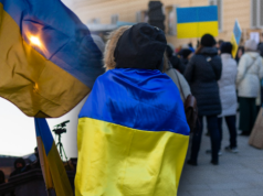 Ukraińcy "nie spakują walizek" po wojnie? Ważny urzędnik nie ma złudzeń