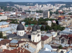 Konsul RP we Lwowie: rosyjskie drony uderzyły w ważne dla Polski miejsca