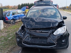 Zderzenie Forda z Kią w Motyczu. Jedna osoba w szpitalu