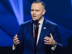 Kalkulator Nawrockiego już działa. Obiecuje nawet 1300 zł mniej za prąd. Wrzuć rachu…