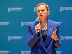 Do końca marca decyzja w sprawie edukacji zdrowotnej. Ministerstwo nie puszcza farby