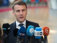 Macron rozmawiał z prezydentem Iranu. "Podejmijcie negocjacje"