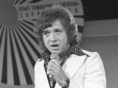 Jacek Lech był złotym głosem PRL-u. Z miłości do śpiewu odmówił operacji ratującej życie