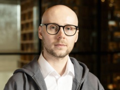 Tworzymy archiwum, które rozumie