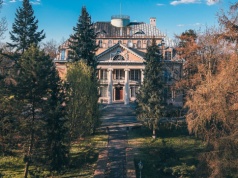 Piękny, zabytkowy i na sprzedaż. Pałac w Łubiu znów szuka właściciela